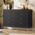 Commode à 8 tiroirs en bois cannelé avec poignées en métal