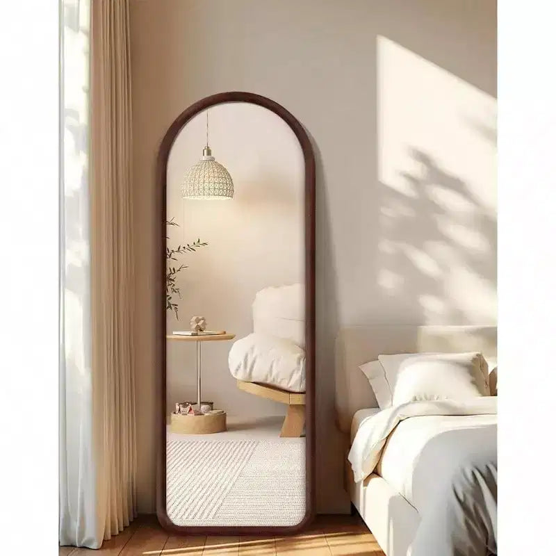 Miroir plein pied arqué avec cadre en peluche marron foncé, autoportant ou mural